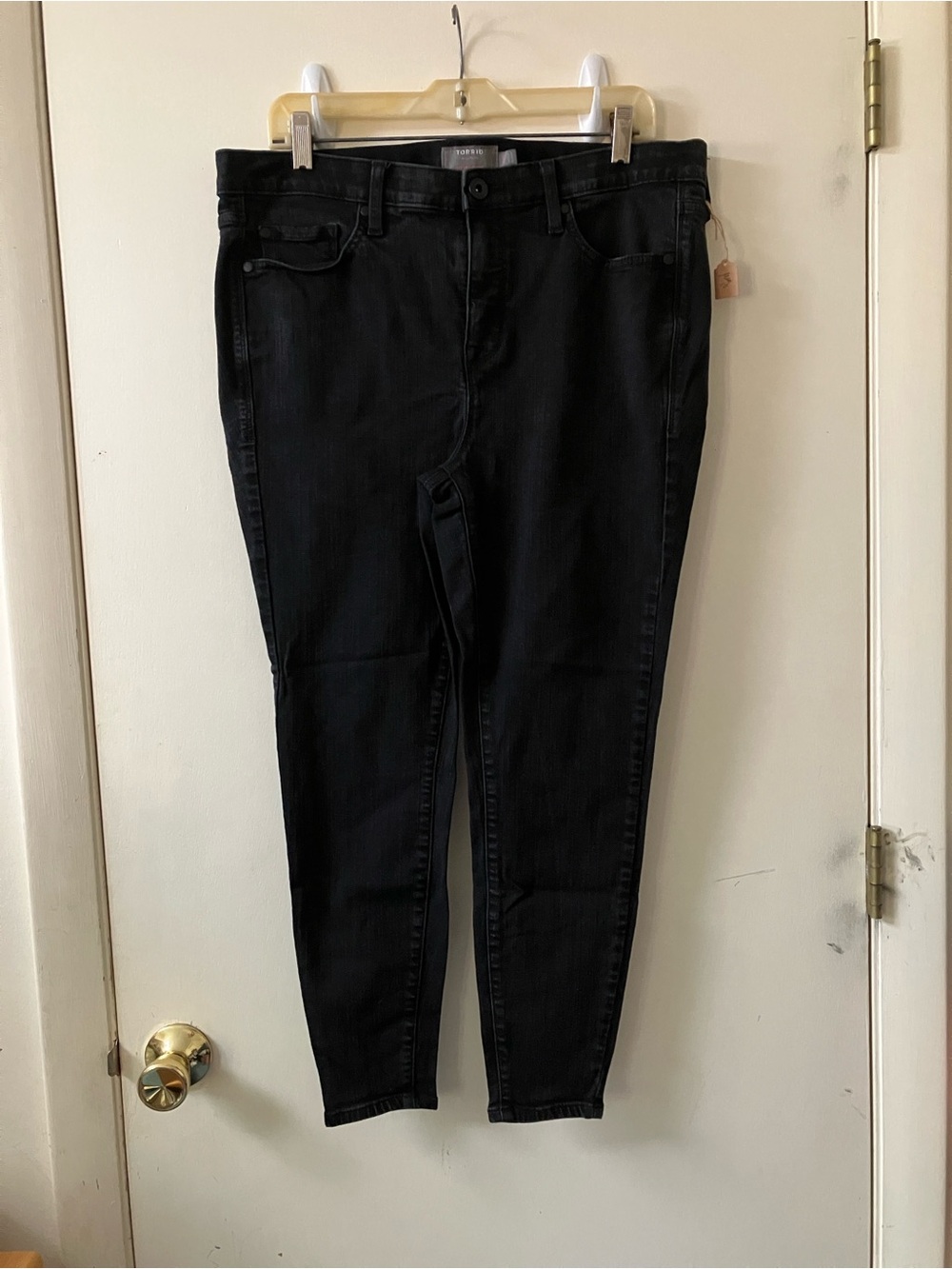 torrid Size 14S Black Sky High Skinny Premium Stretch Jeans